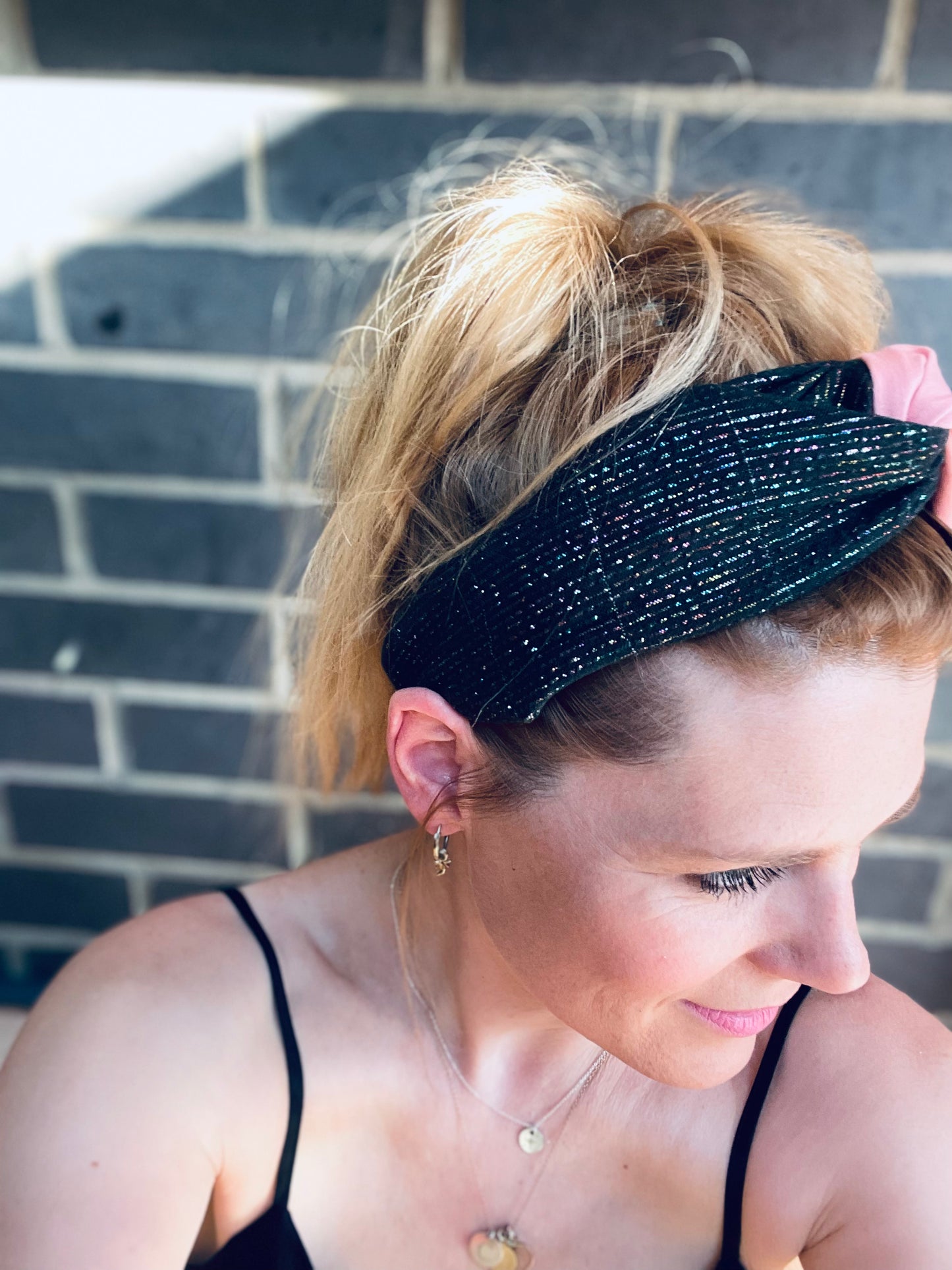 Turban twist in pink chino fabric mixed with black and glitter