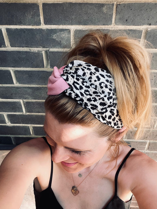 Turban twist in black denim and leopard print