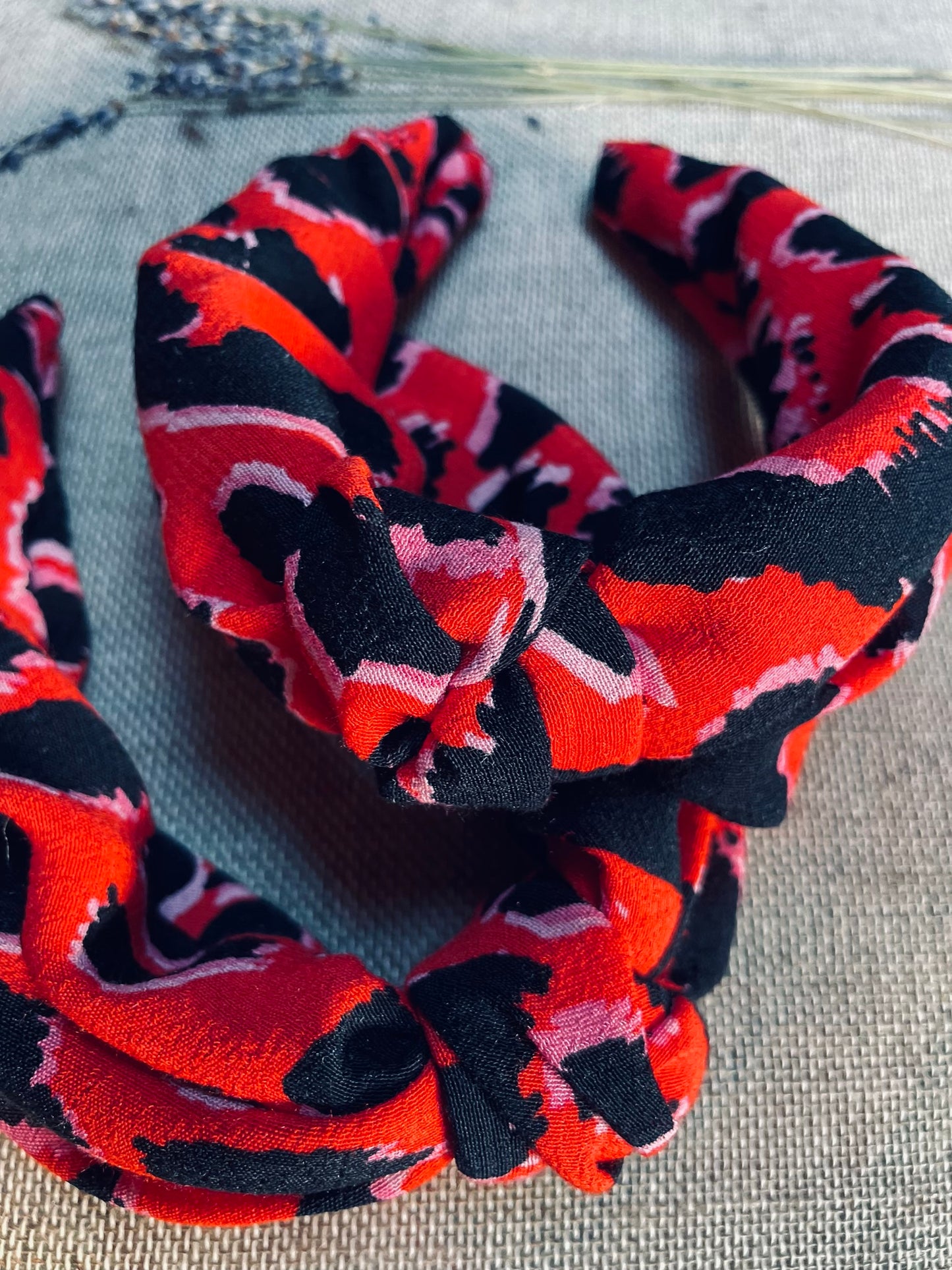 Mini-me set: Red and pink leopard print knotted hairband