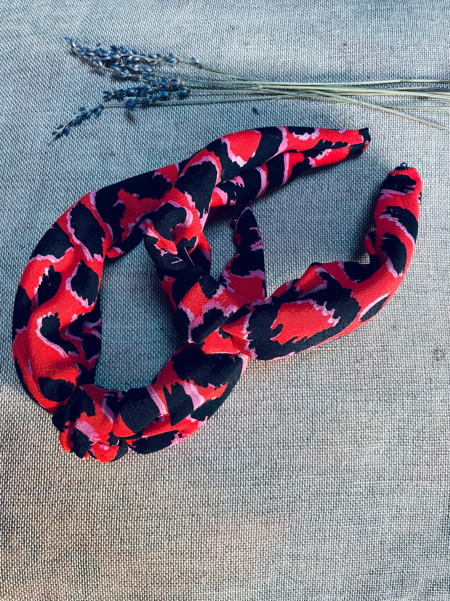 Mini-me set: Red and pink leopard print knotted hairband