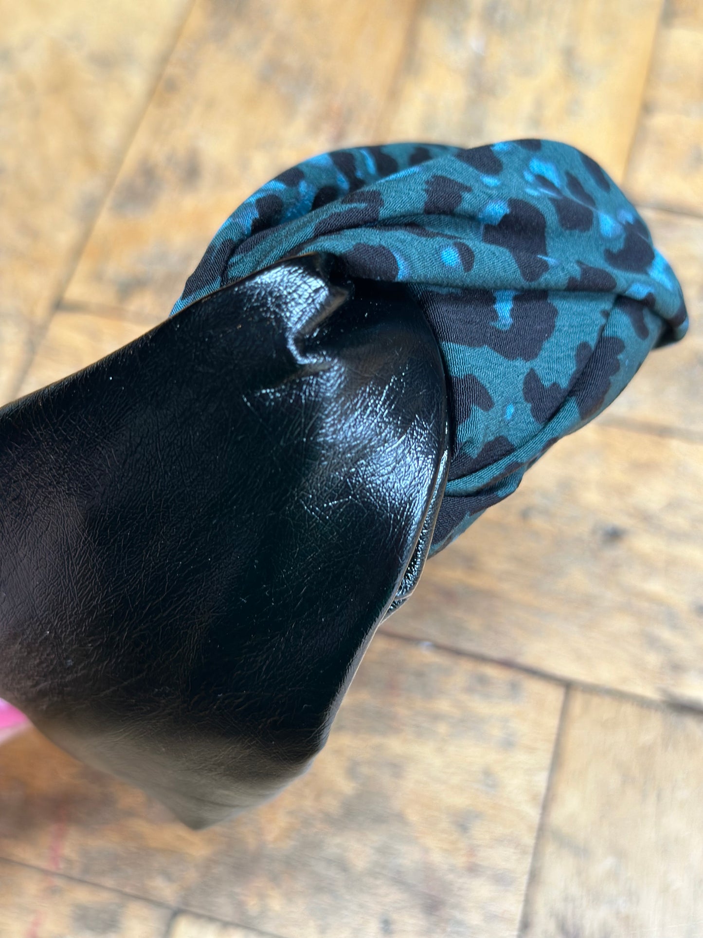 Black faux leather turban-twist mixed with green leopard print