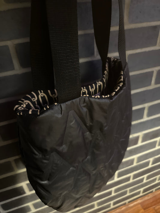 Black puffa quilt tote bag