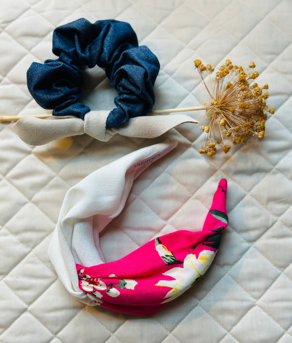 Gift sets: pink floral with denim scrunchie