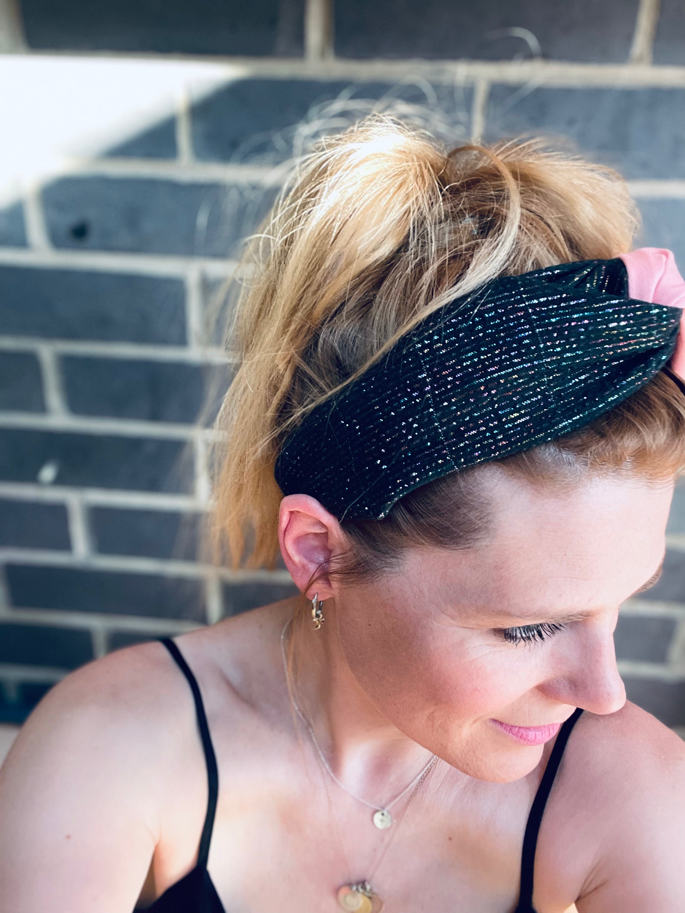 Turban twist in pink chino fabric mixed with black and glitter