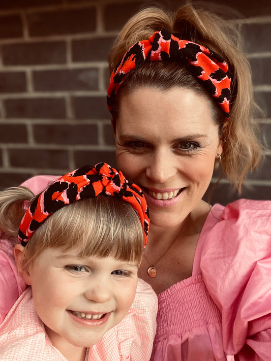 Mini-me set: Red and pink leopard print knotted hairband