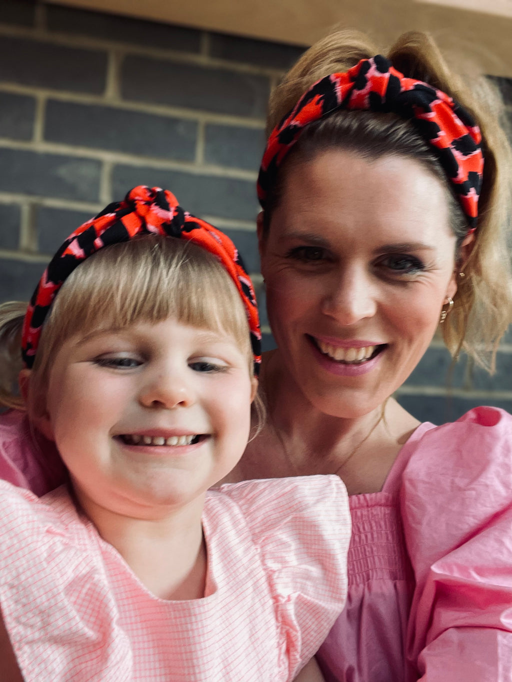 Mini-me set: Red and pink leopard print knotted hairband